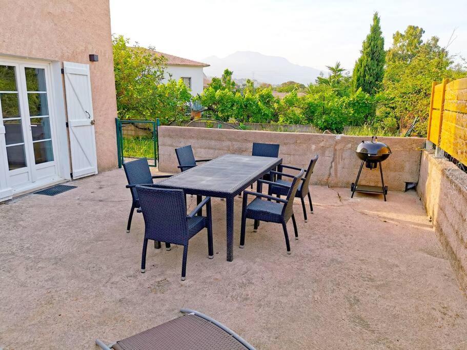Charmant Appartement, T2 50M2, A Biguglia Luaran gambar
